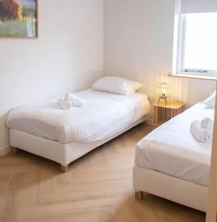 Sint Adelbertus Apartment *