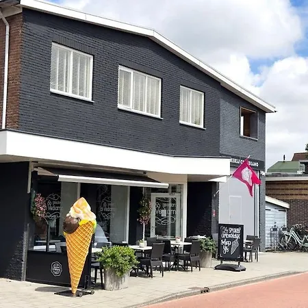 Apartment Sint Adelbertus *