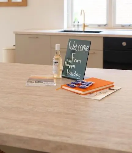 Sint Adelbertus Apartment *