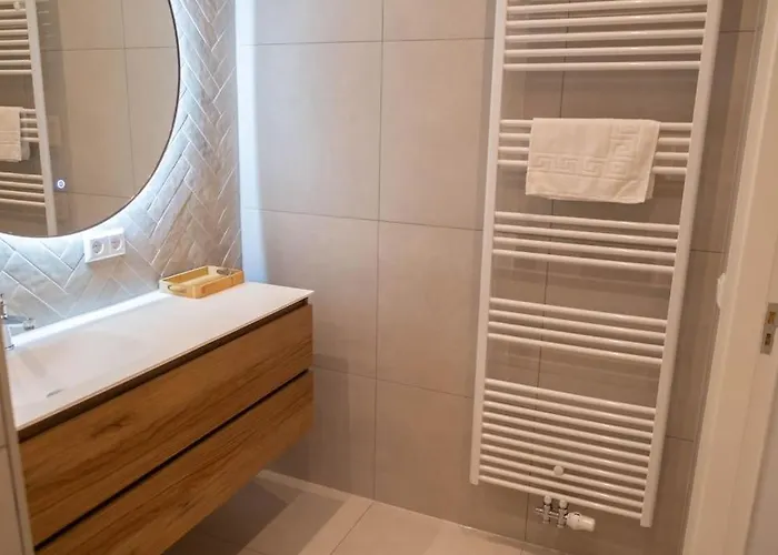 Sint Adelbertus Apartment *